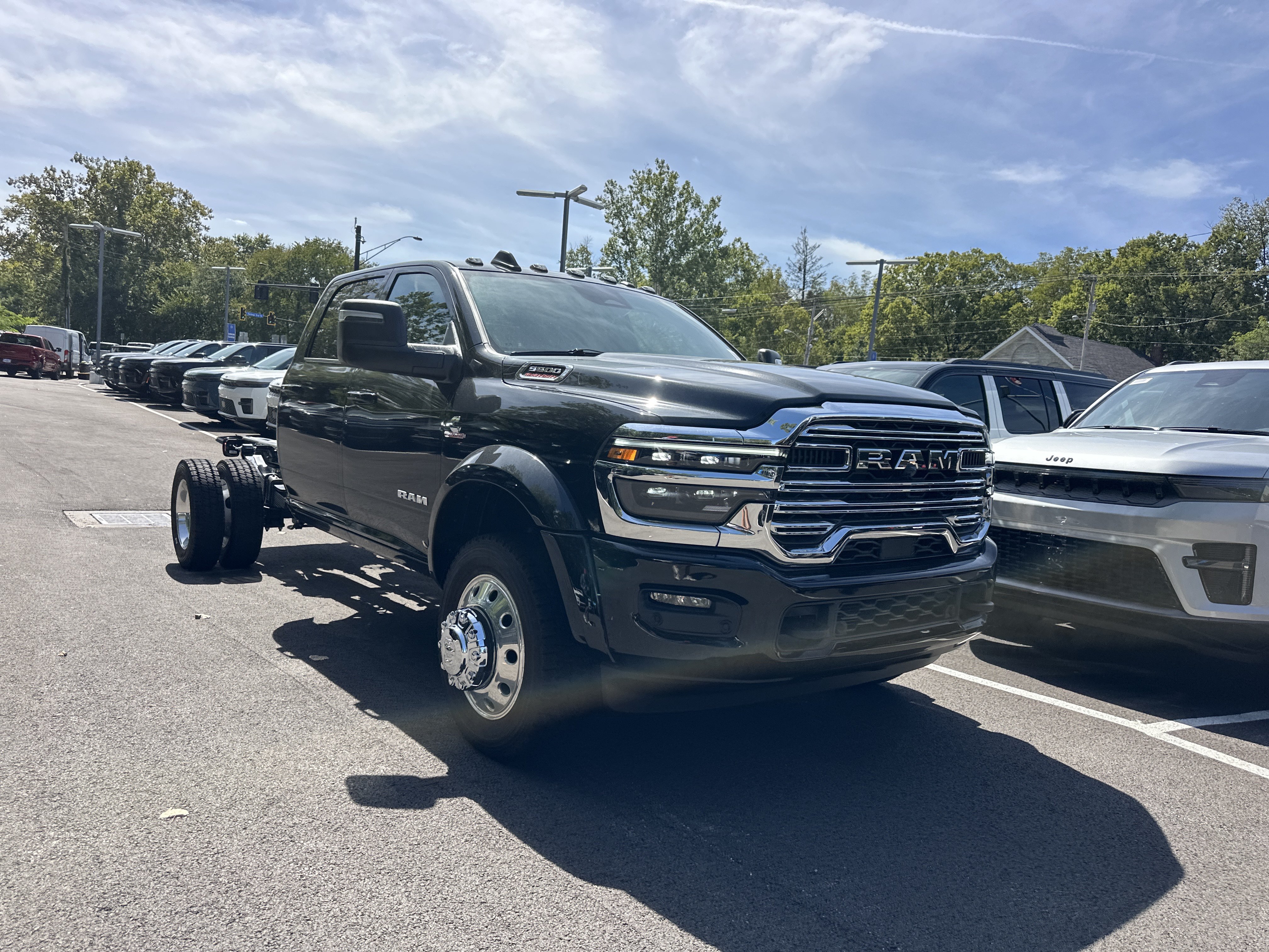 New 2027 RAM 5500 4x4 Crew Cab image 23