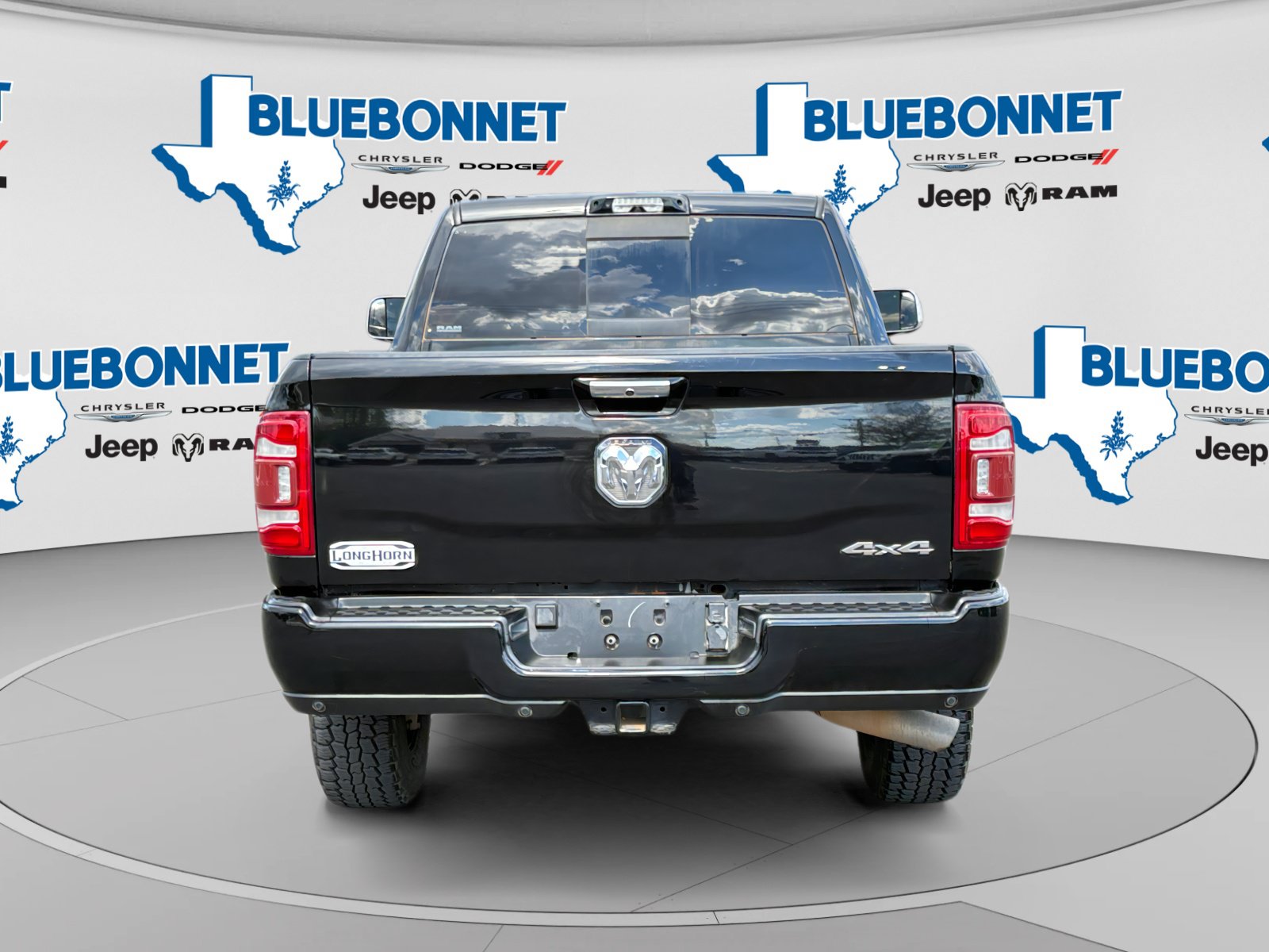 Used 2022 RAM 3500 Limited AWD/4WD image 6