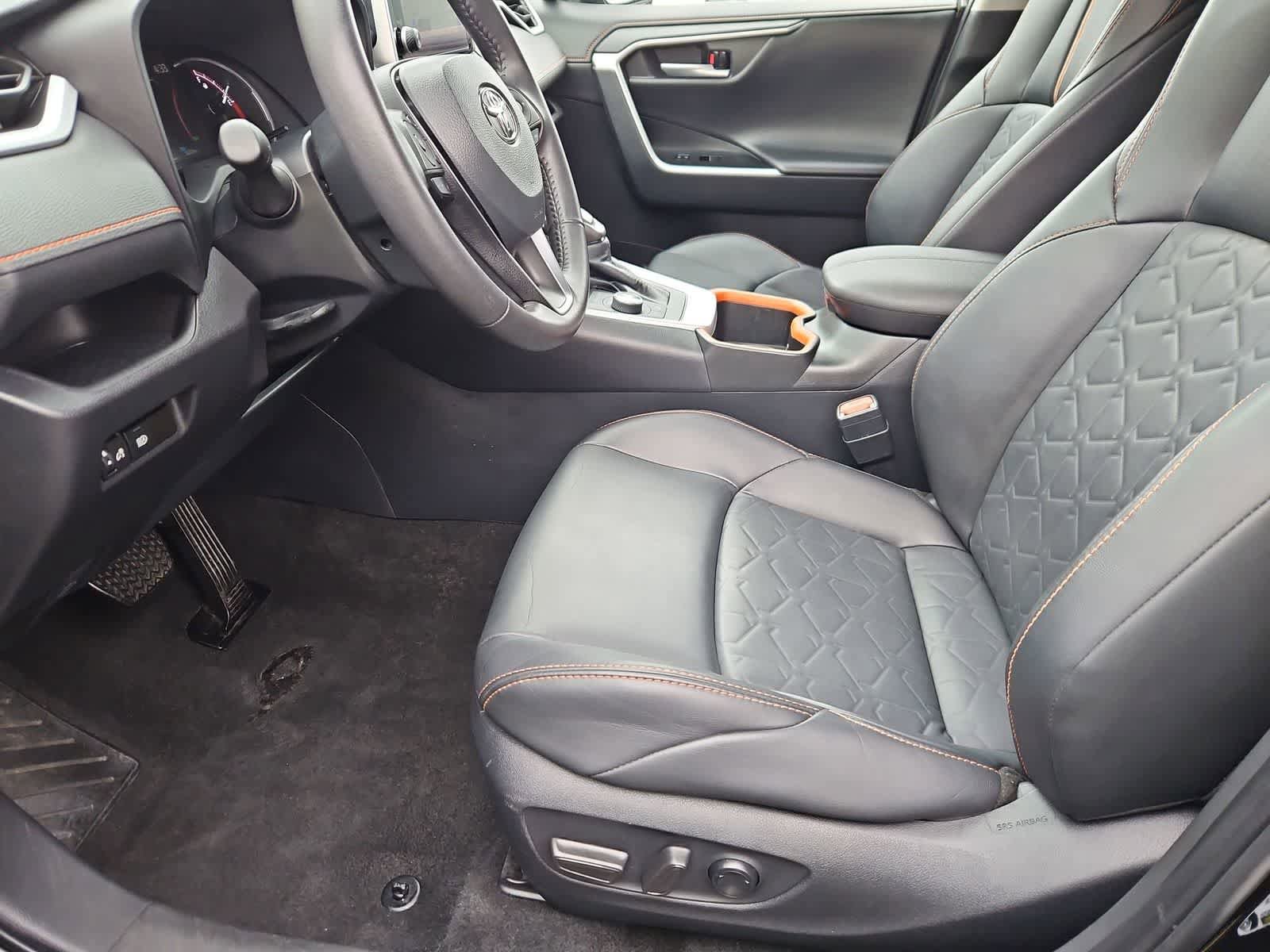 Used 2024 Toyota RAV4 Adventure AWD/4WD image 16
