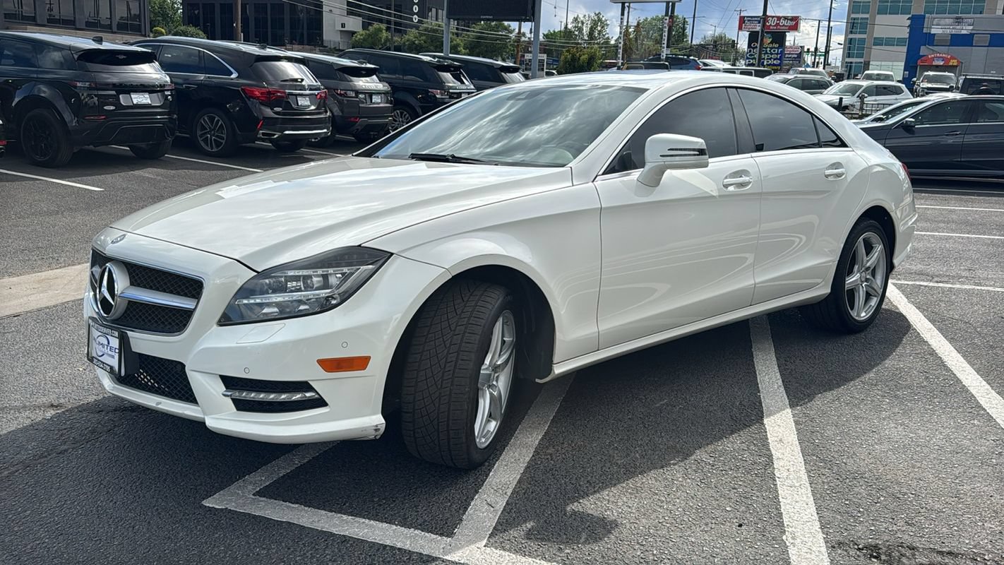 Used 2014 Mercedes-Benz CLS 550 4MATIC w/ Premium 1 Package image 7