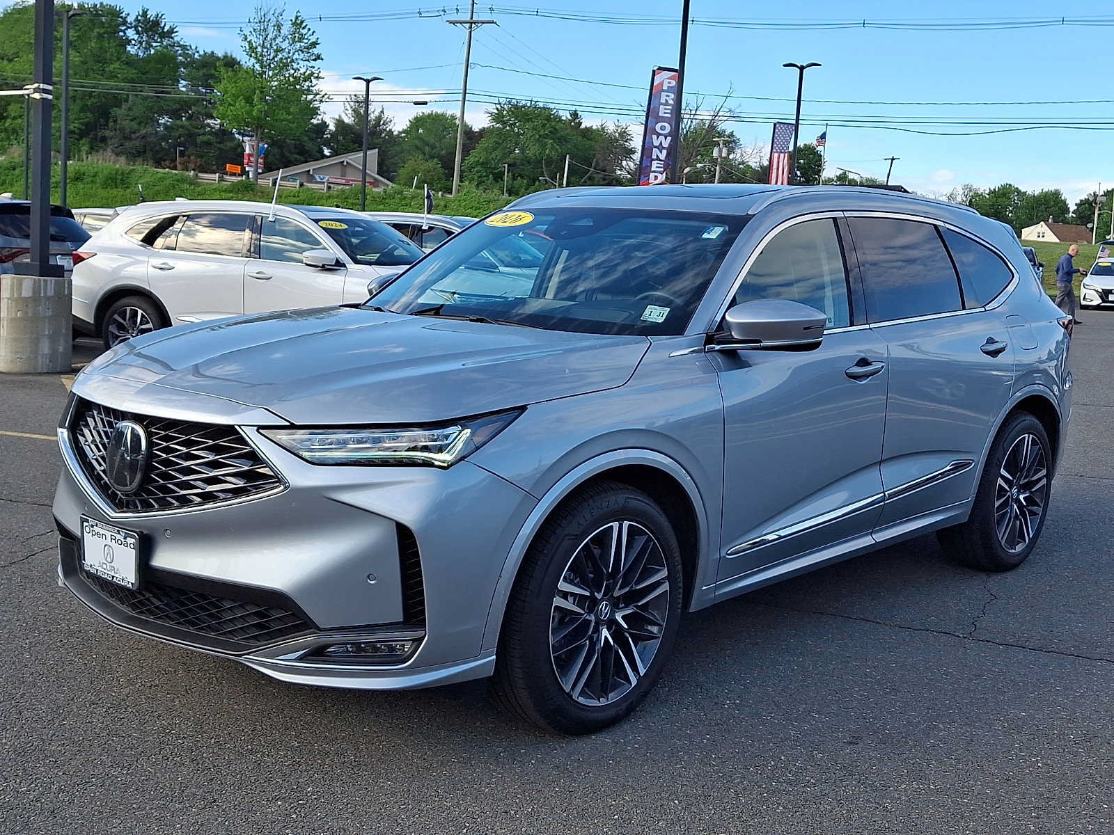 Certified 2026 Acura MDX w/ Advance Package AWD/4WD image 3