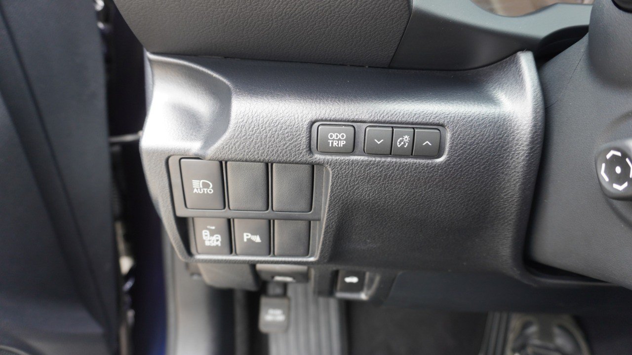 Used 2019 Lexus IS 300 w/ Premium Package RWD image 21