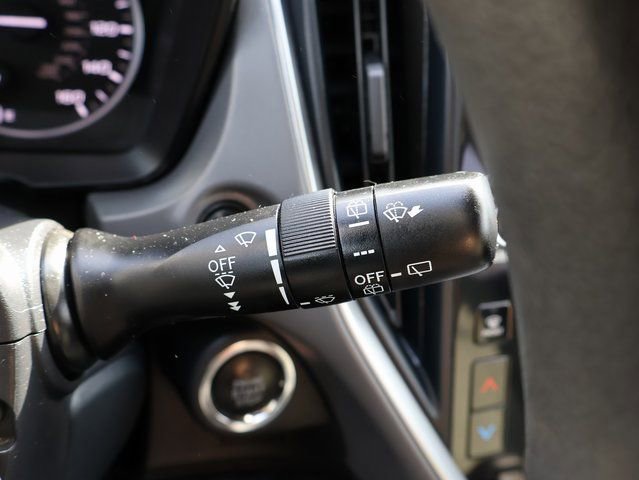 Used 2024 Subaru Crosstrek 2.0i Premium image 34