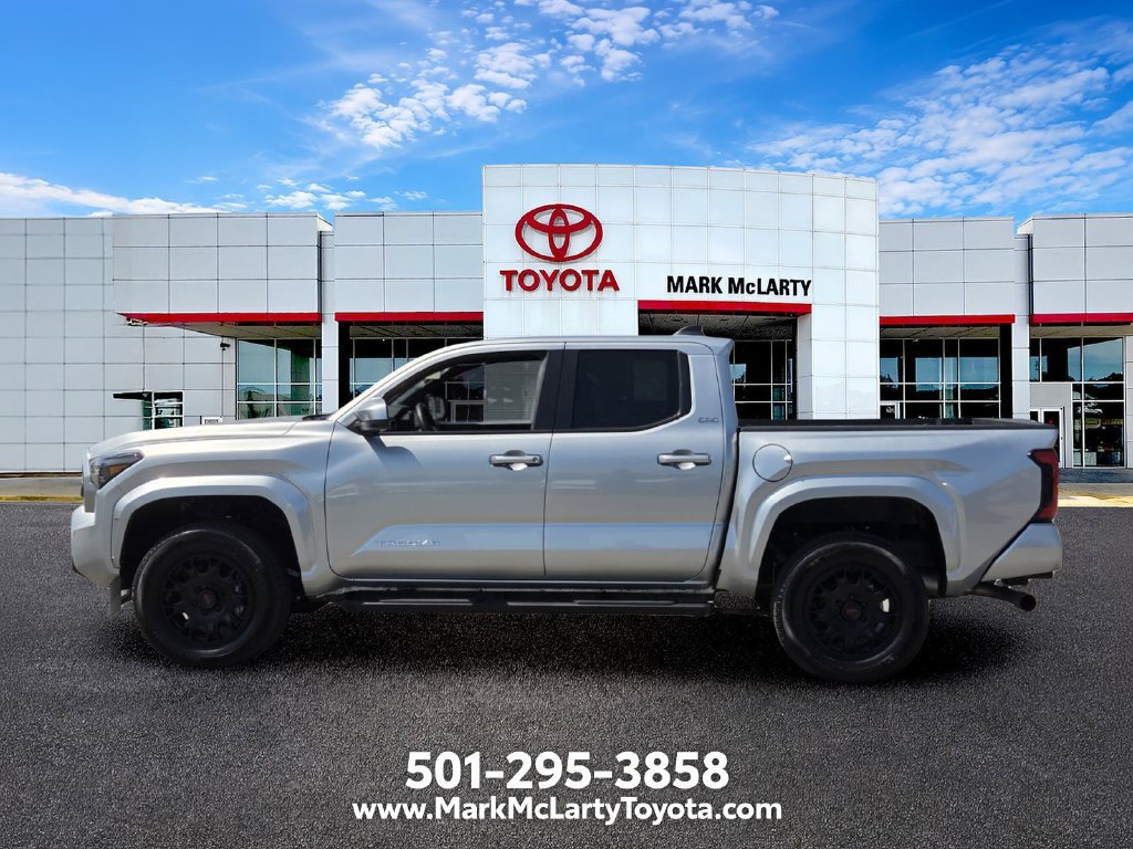 Used 2025 Toyota Tacoma SR5 RWD image 2