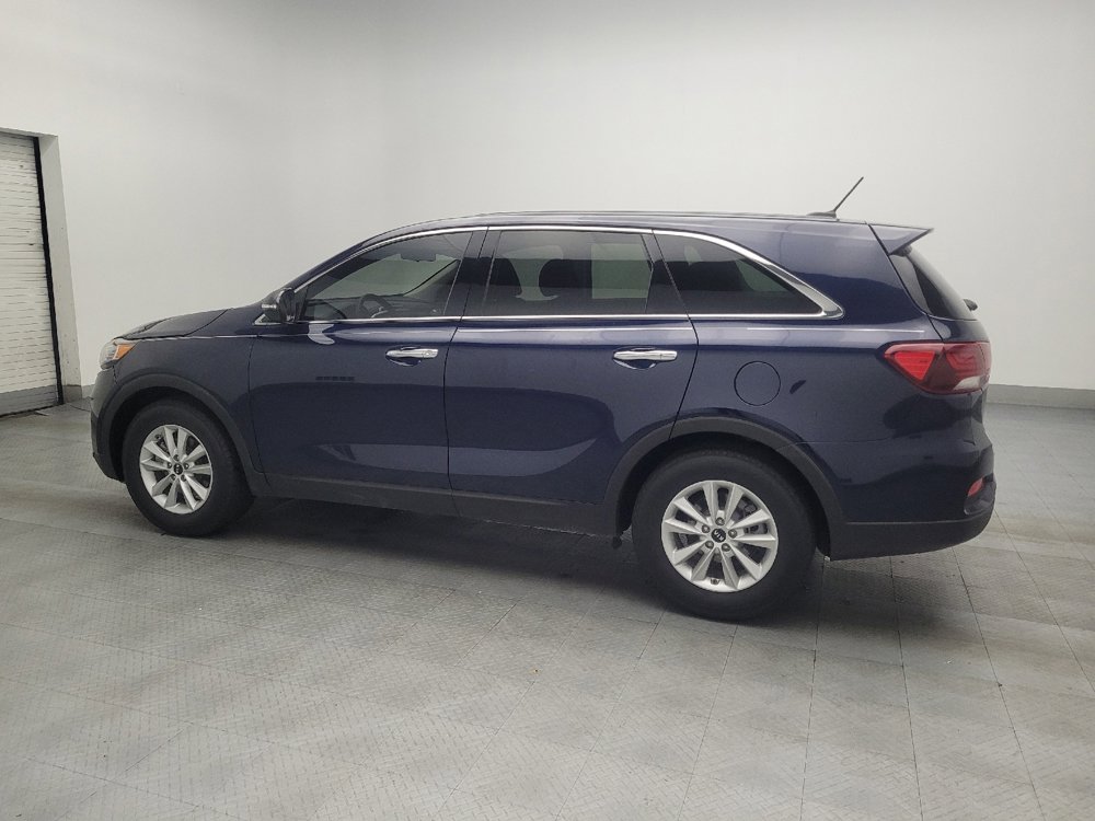 Used 2020 Kia Sorento LX image 3