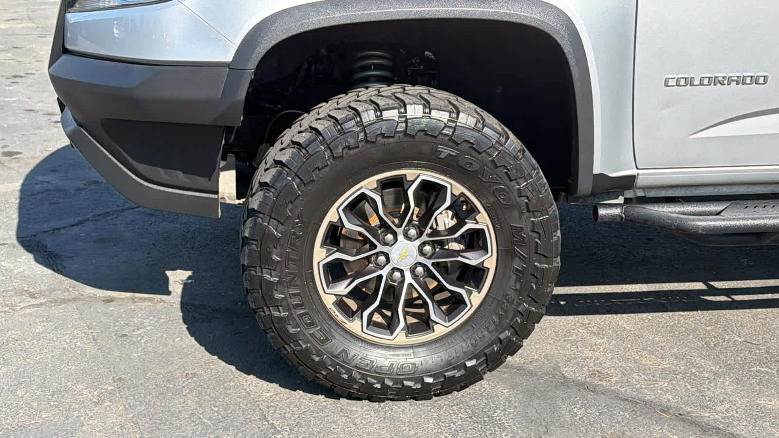 Used 2018 Chevrolet Colorado ZR2 AWD/4WD image 9