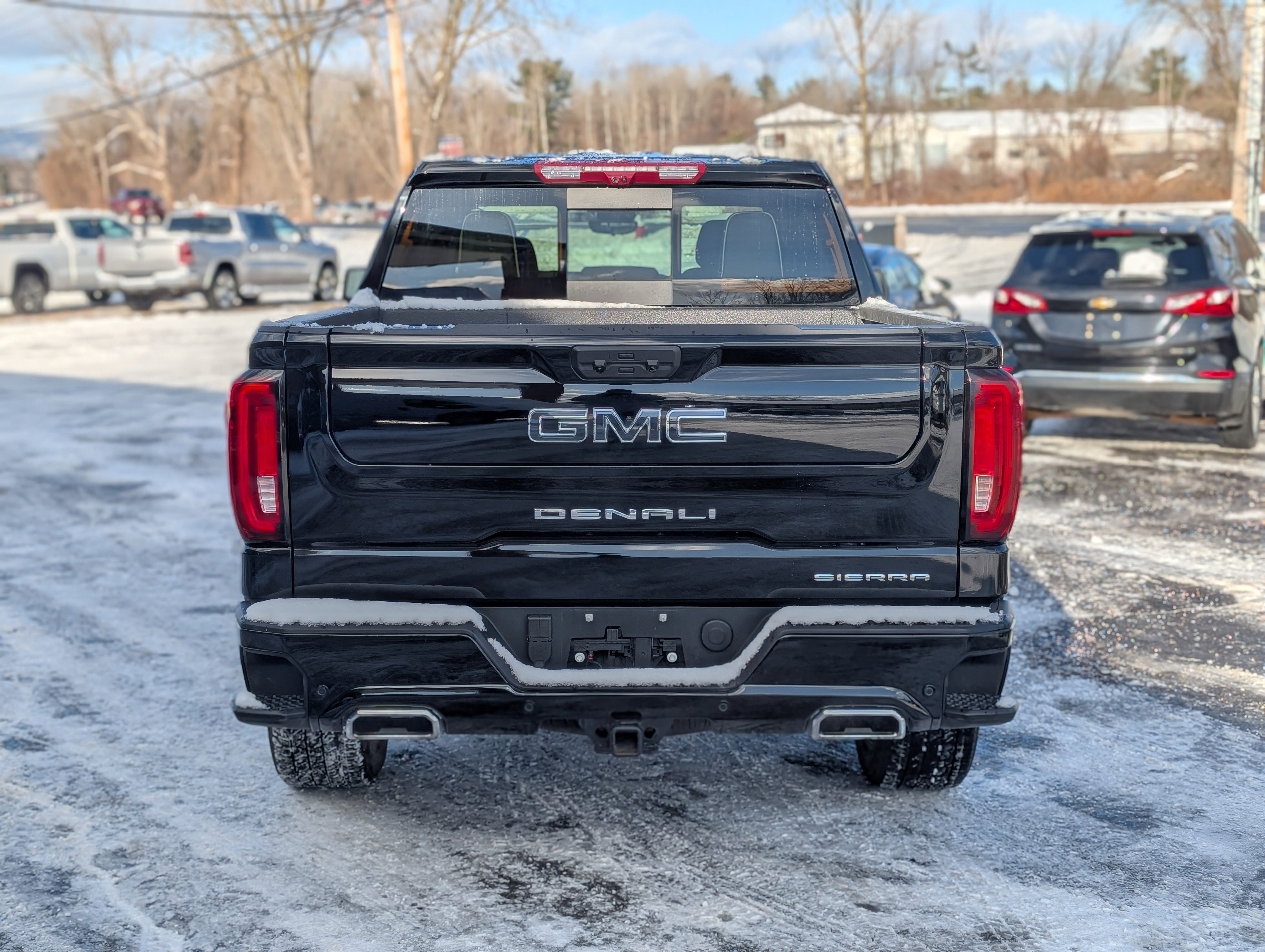 Used 2025 GMC Sierra 1500 Denali Ultimate image 10