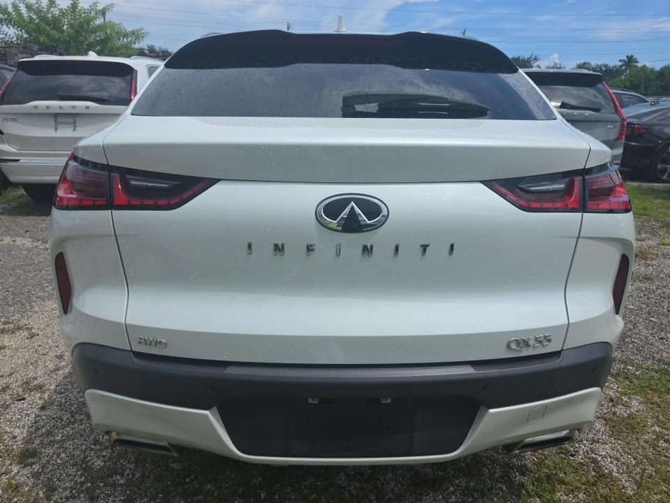 Certified 2023 INFINITI QX55 Sensory w/ Lighting Package AWD/4WD image 4