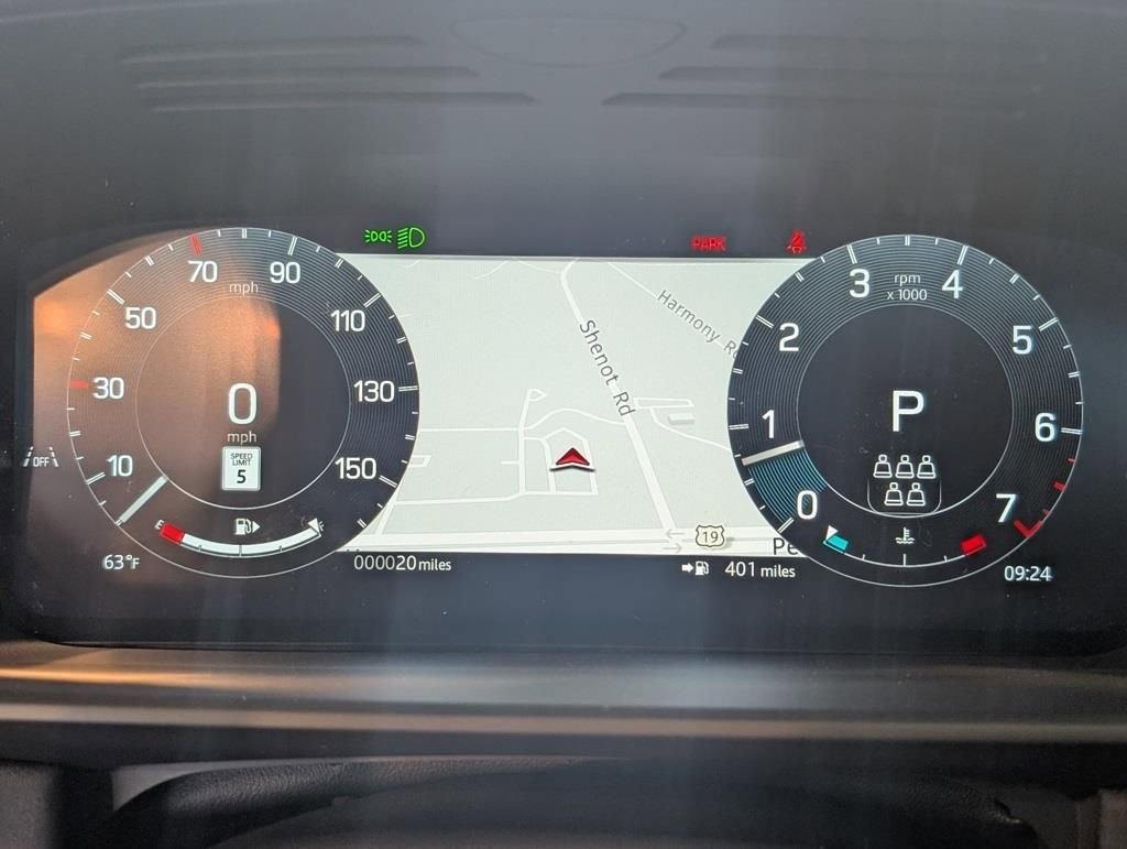 New 2026 Land Rover Discovery S image 15