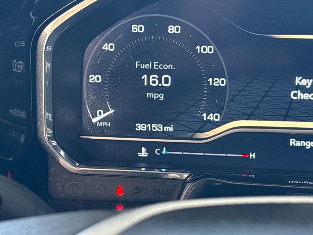 Used 2024 GMC Sierra 3500 SLE w/ SLE Convenience Package image 21