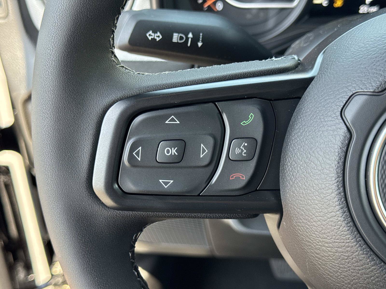 New 2026 Jeep Gladiator Sport AWD/4WD image 8