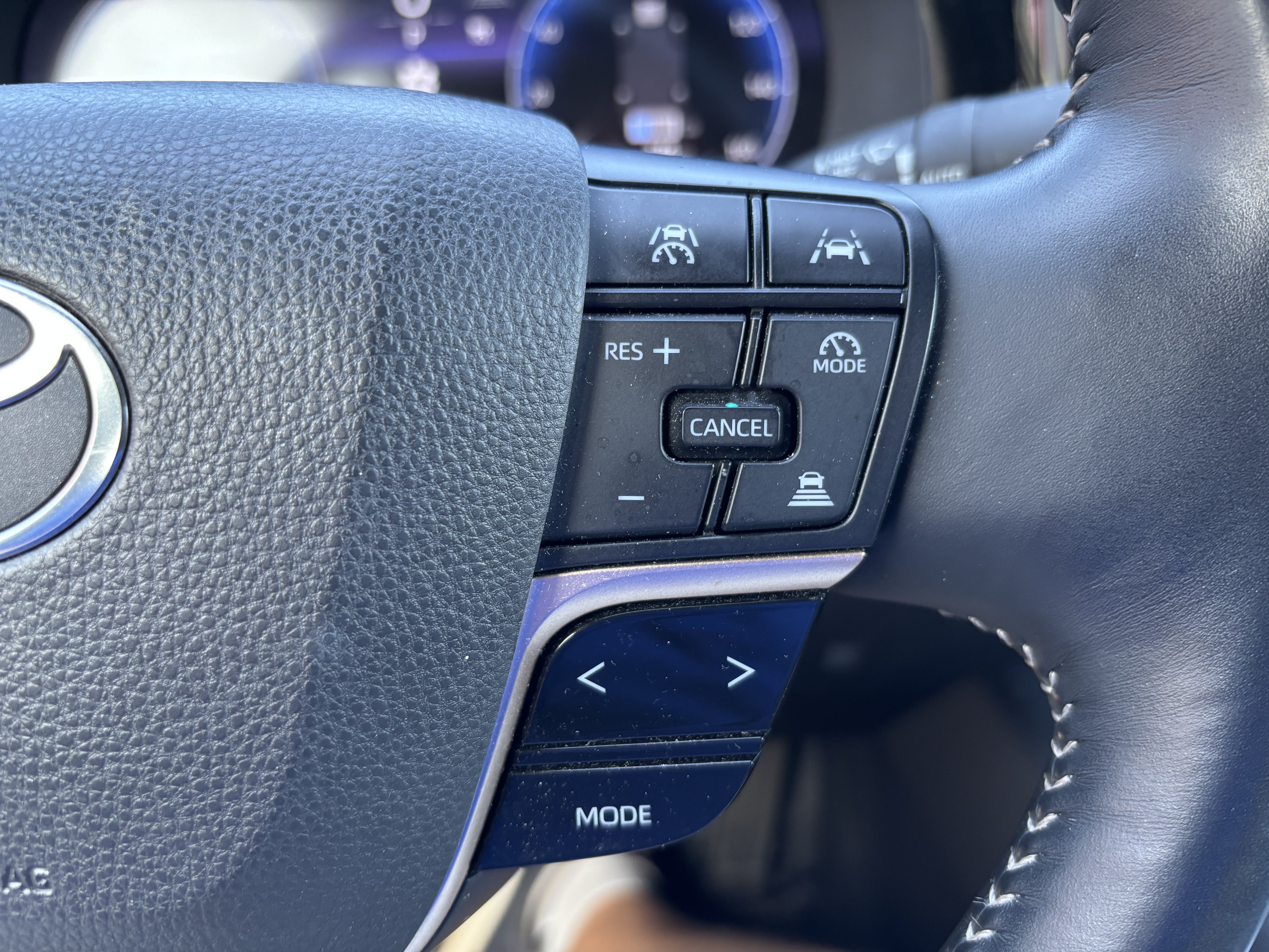 Used 2024 Toyota Crown AWD/4WD image 20
