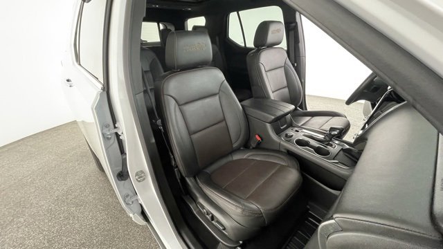 Used 2024 Chevrolet Traverse High Country image 50