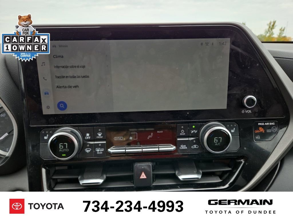 Used 2023 Toyota Highlander XLE image 22