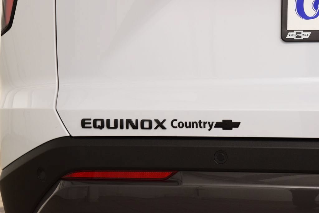 New 2027 Chevrolet Equinox ACTIV w/ Safety and Technology Package FWD image 23