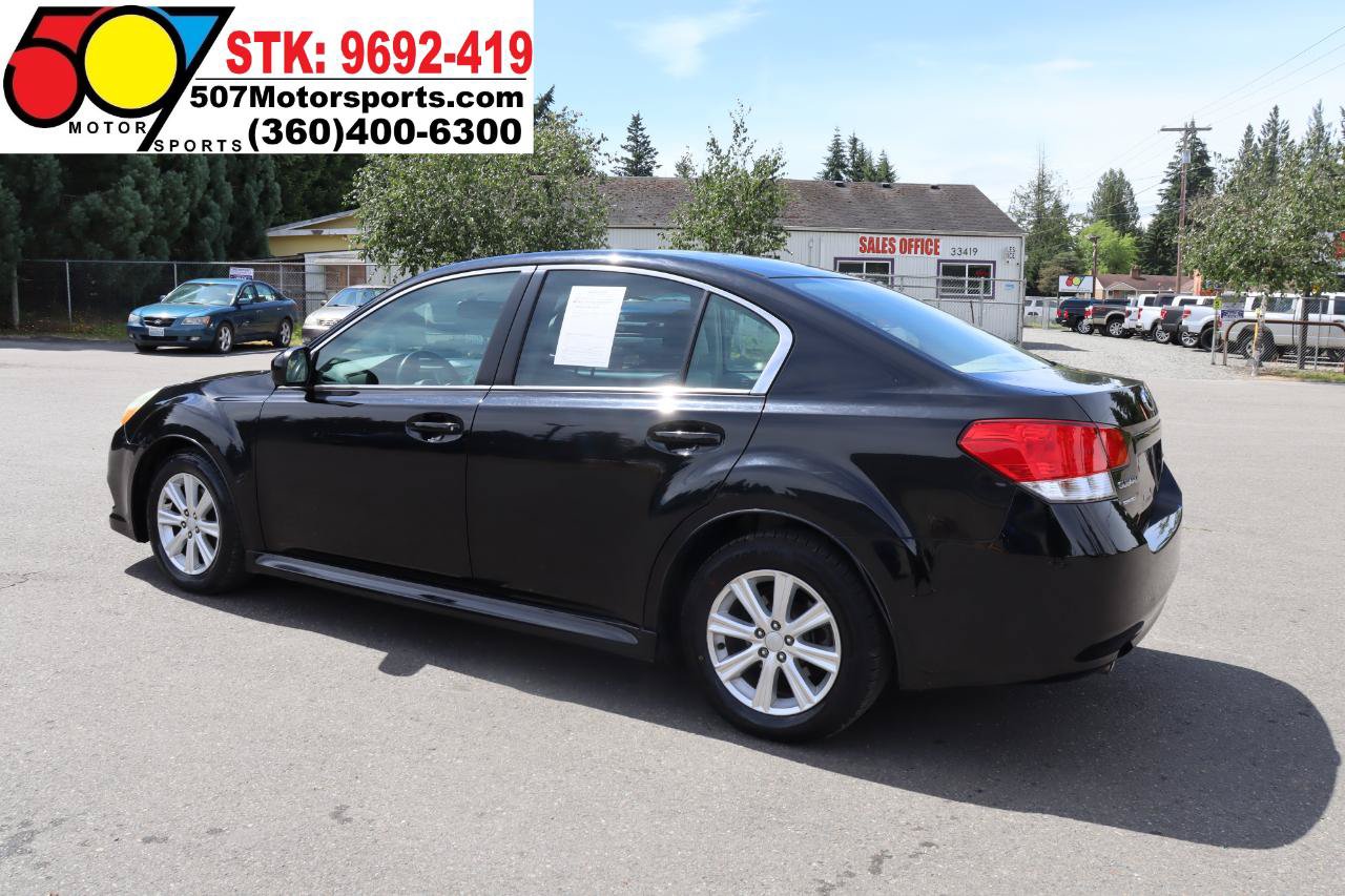 Used 2011 Subaru Legacy 2.5i Premium AWD/4WD image 5