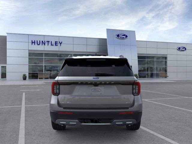 New 2026 Ford Explorer Active w/ Active Comfort Package image 5