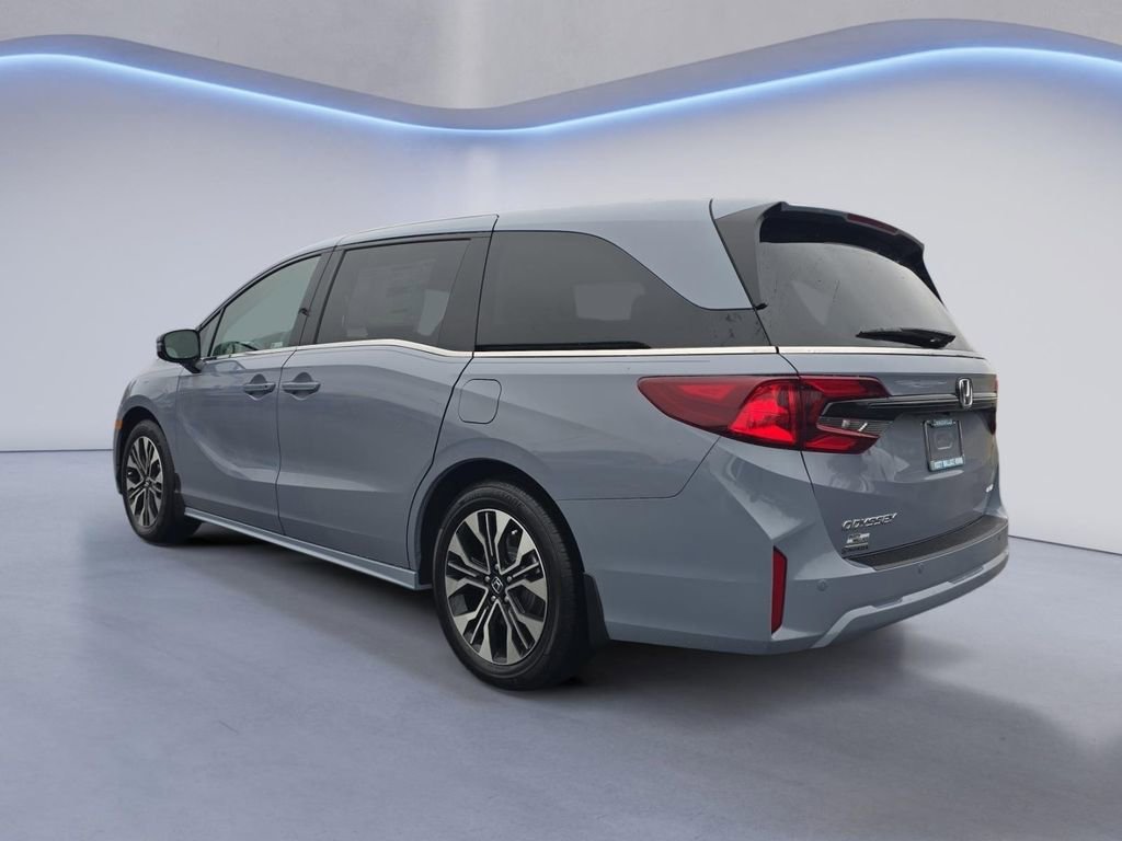 New 2026 Honda Odyssey Elite image 3