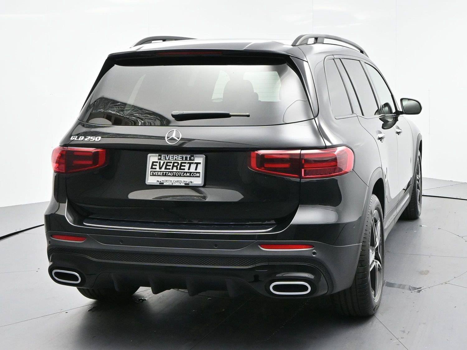 Used 2024 Mercedes-Benz GLB 250 image 6