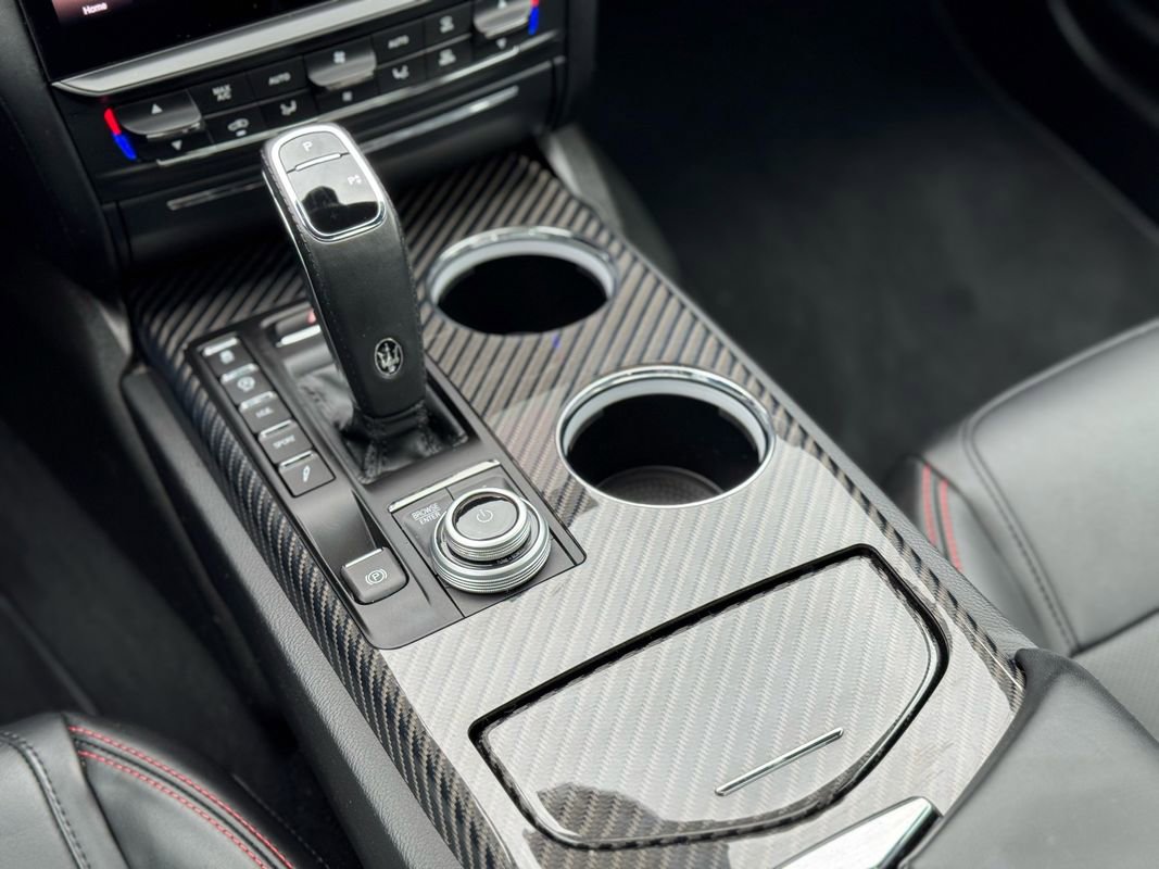 Used 2021 Maserati Quattroporte S GranSport Q4 image 19