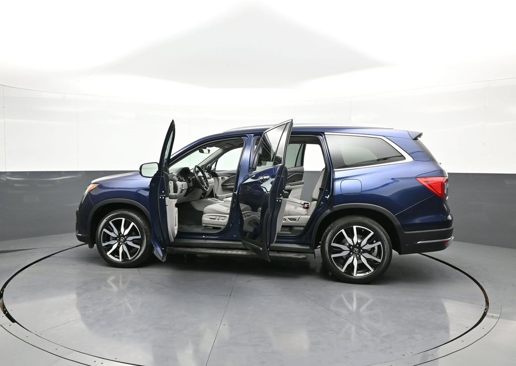 Certified 2022 Honda Pilot Touring image 91