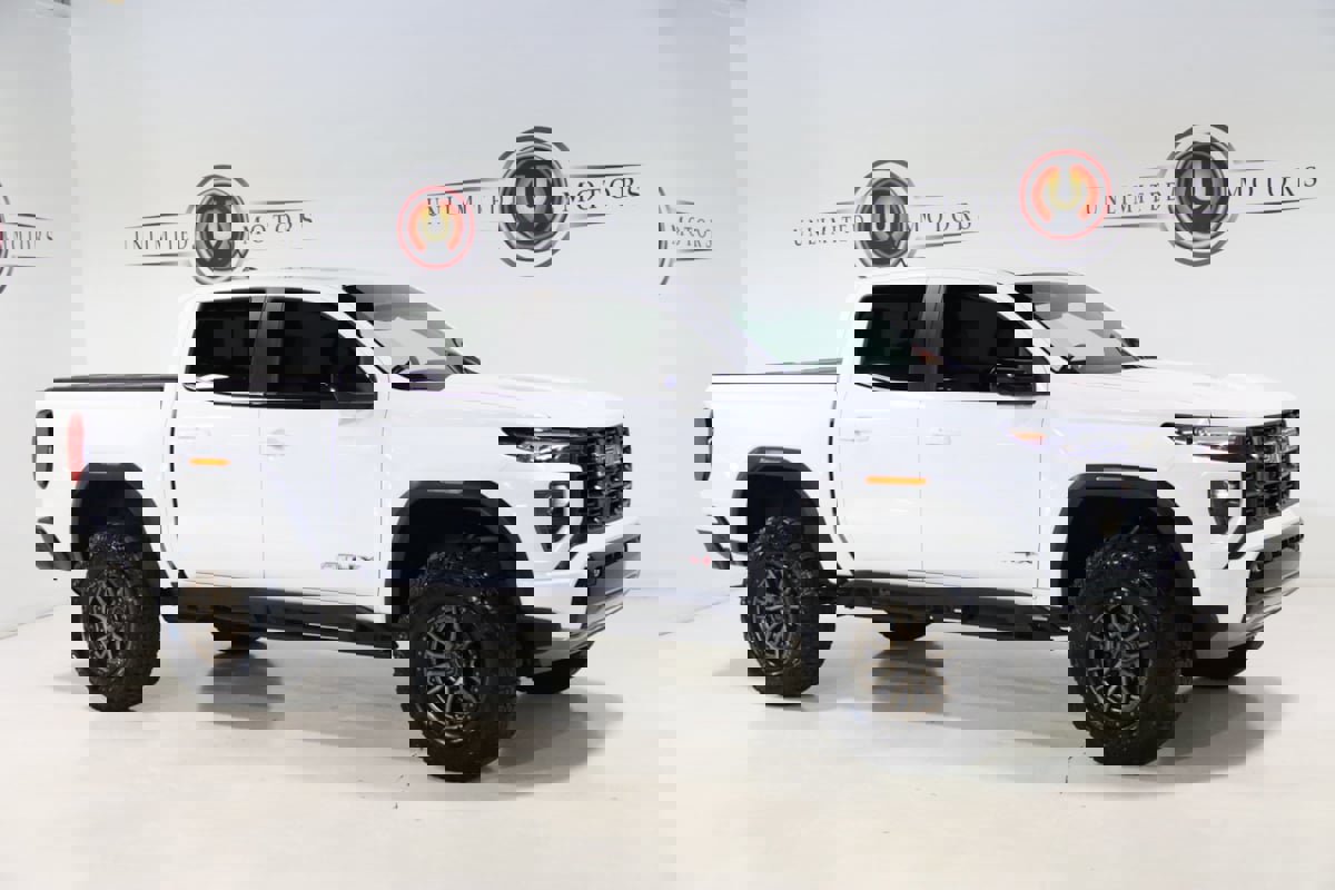 Used 2023 GMC Canyon AT4X image 6