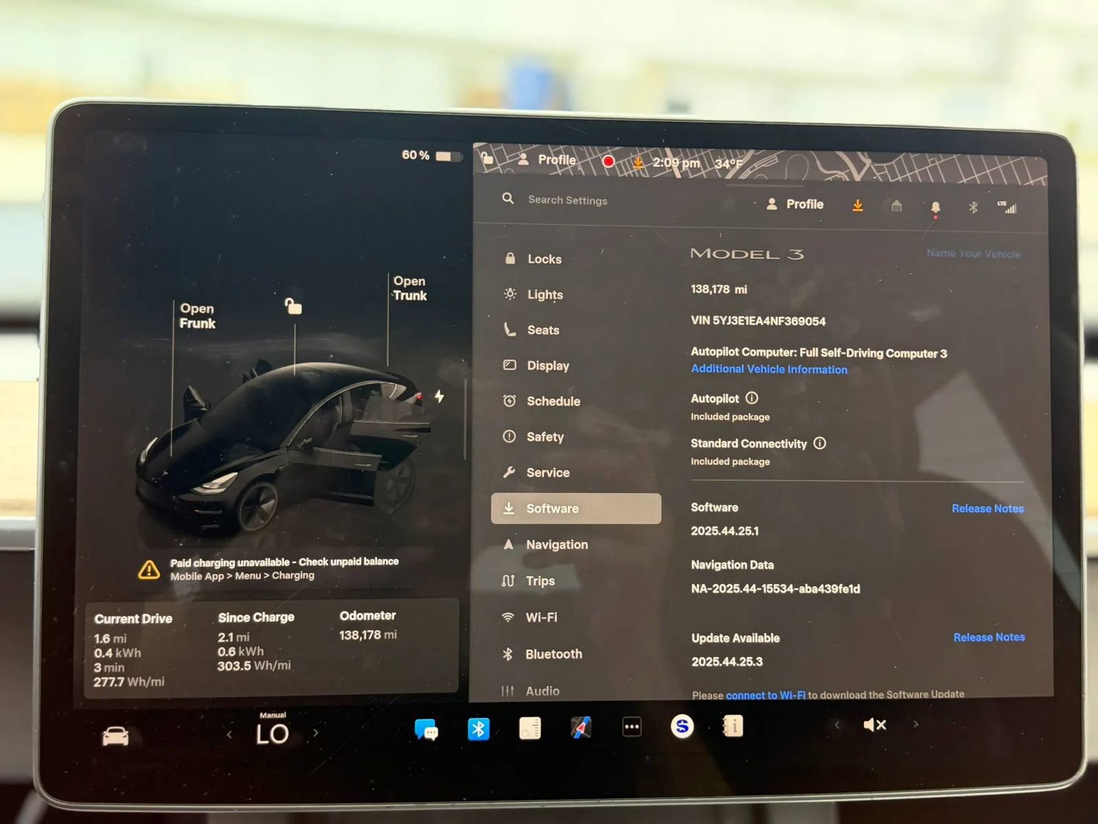 Used 2022 Tesla Model 3 Standard Range image 31
