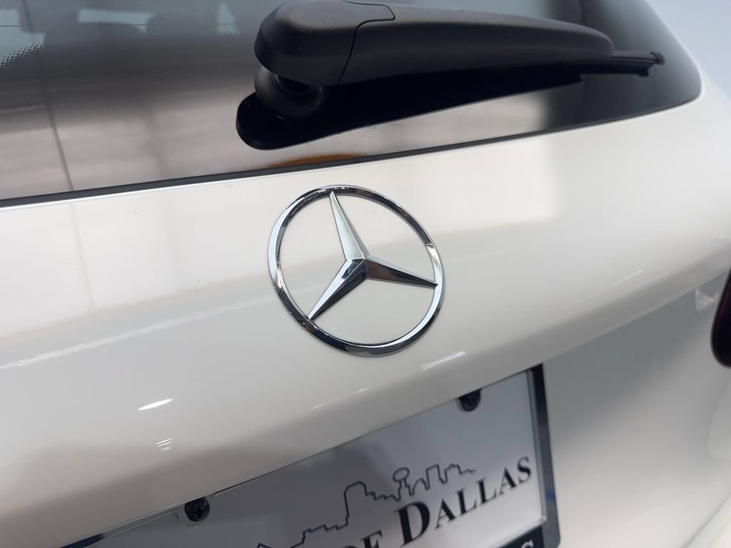 Used 2022 Mercedes-Benz GLC 300 w/ Premium Package Lite image 21