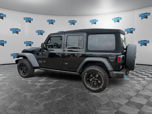 Certified 2023 Jeep Wrangler Unlimited w/ Cold Weather Group AWD/4WD image 4