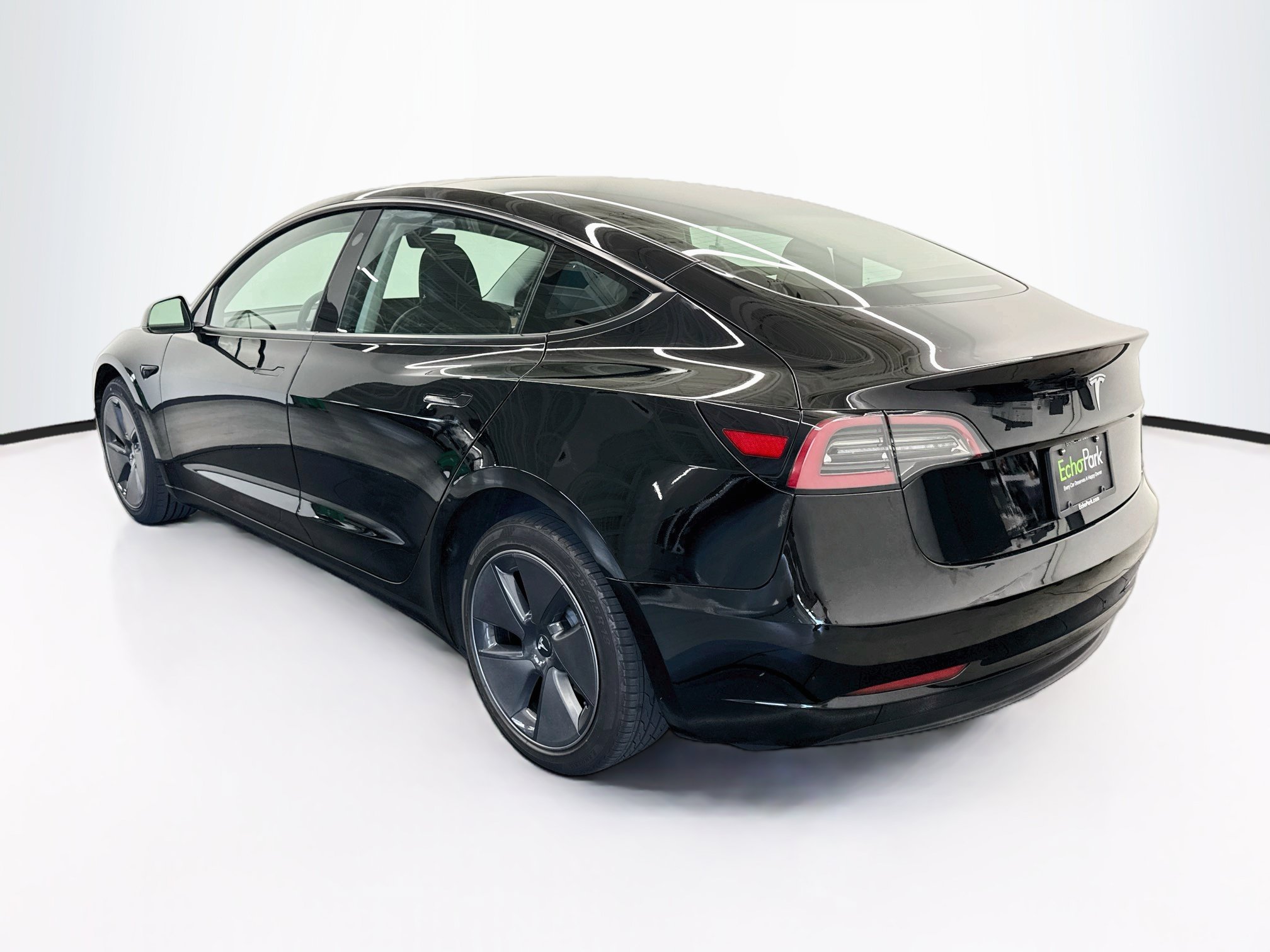 Used 2023 Tesla Model 3 Standard Range RWD image 5