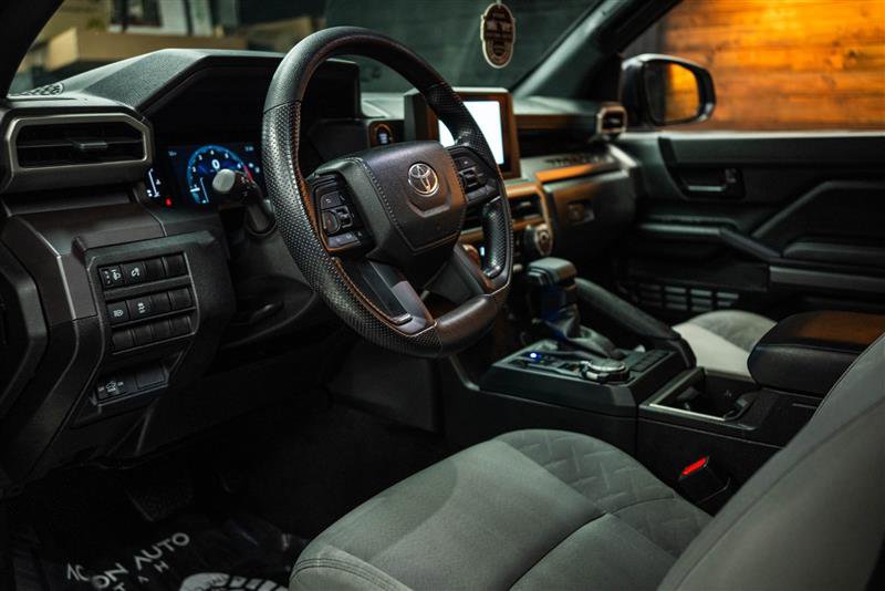 Used 2024 Toyota Tacoma SR5 image 8