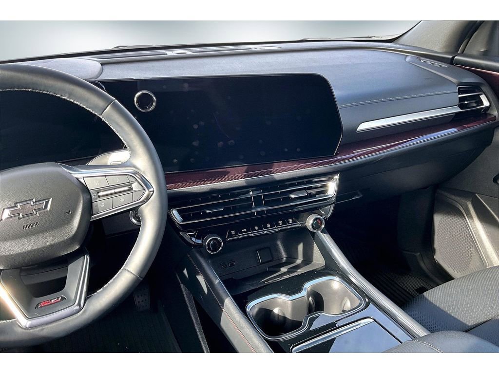 Used 2024 Chevrolet Traverse Z71 w/ LPO, Floor Liner Package image 9