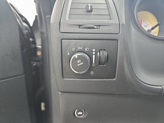 Used 2013 Dodge Challenger SXT Plus RWD image 38