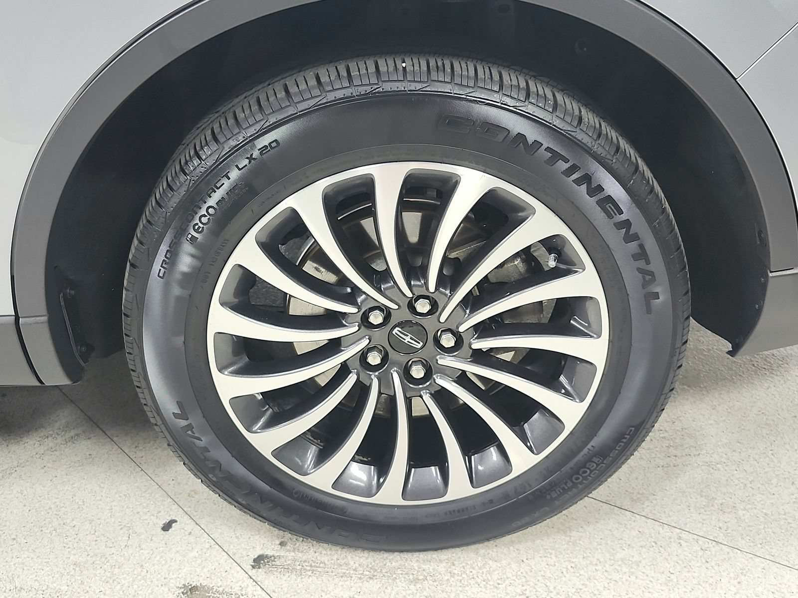 Used 2023 Lincoln Aviator AWD w/ Premium Package image 52