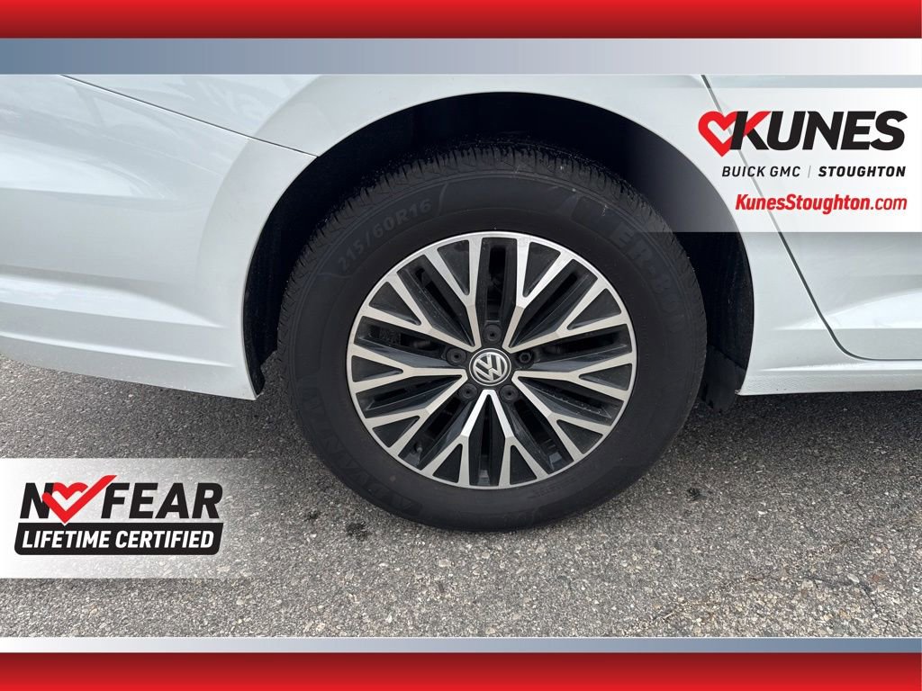 Used 2019 Volkswagen Jetta SE FWD image 14
