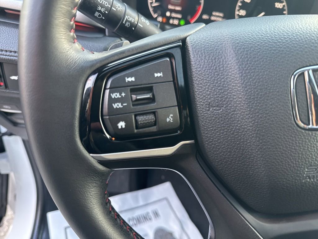 Certified 2025 Honda Odyssey Sport-L image 28