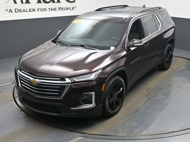 Used 2023 Chevrolet Traverse LT w/ LT Premium Package image 46