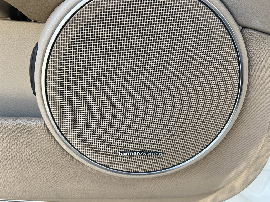 Used 2013 Mercedes-Benz C 300 Sport image 13