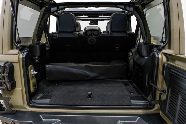 Used 2025 Jeep Wrangler Unlimited Rubicon 392 image 48