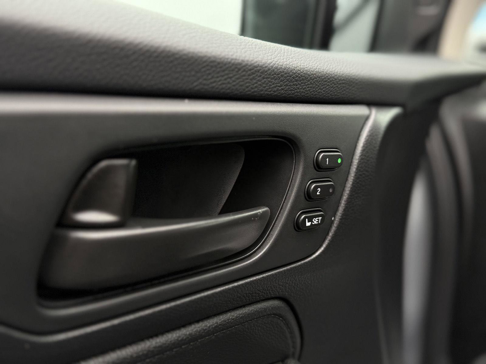 Certified 2026 Honda Odyssey EX-L image 17