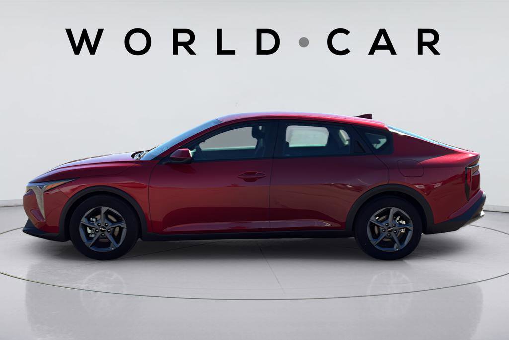 Certified 2025 Kia K4 image 12