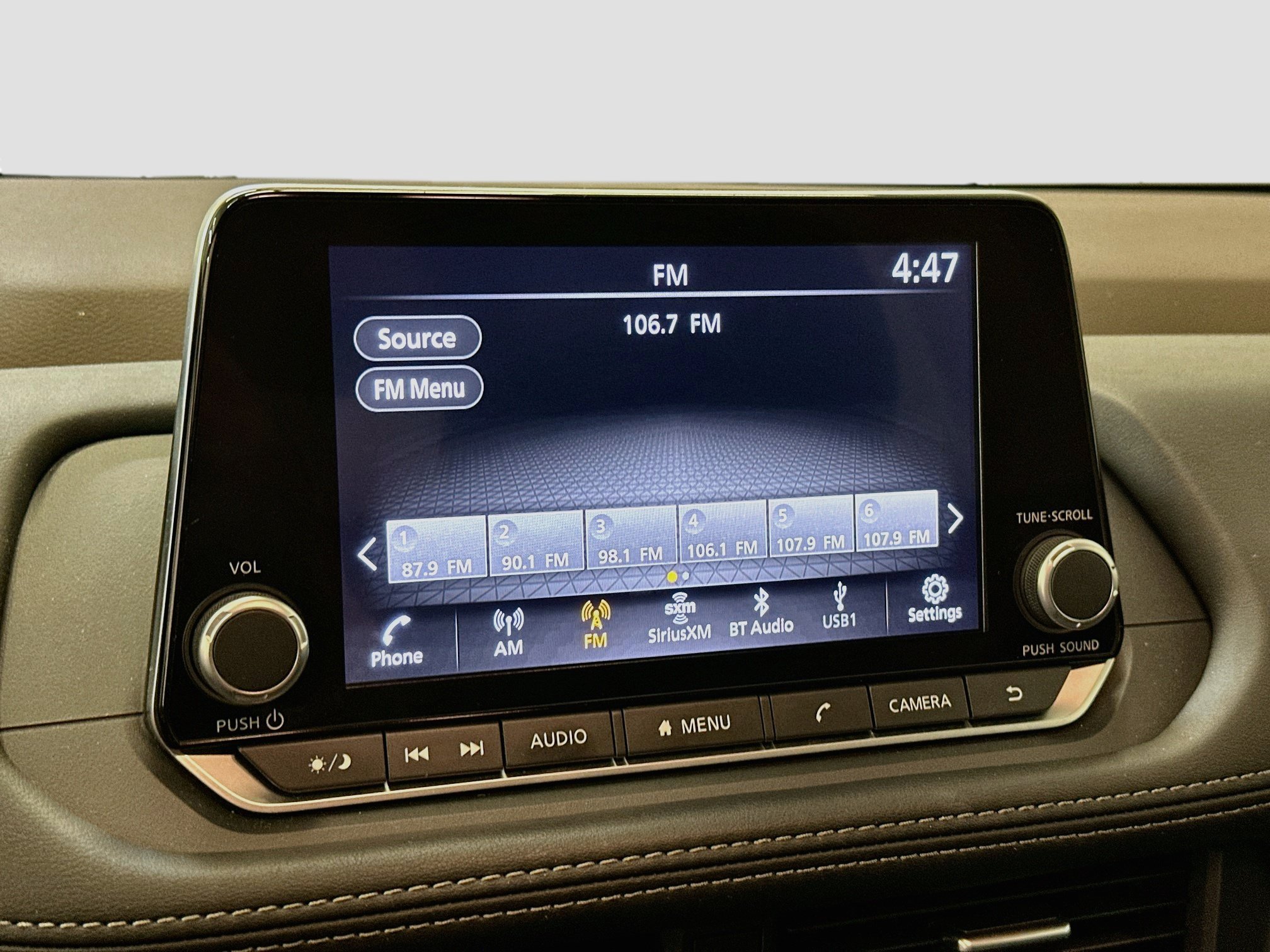 Used 2023 Nissan Rogue SV w/ SV Premium B Package AWD/4WD image 21
