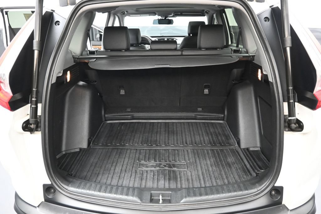 Used 2019 Honda CR-V Touring image 27