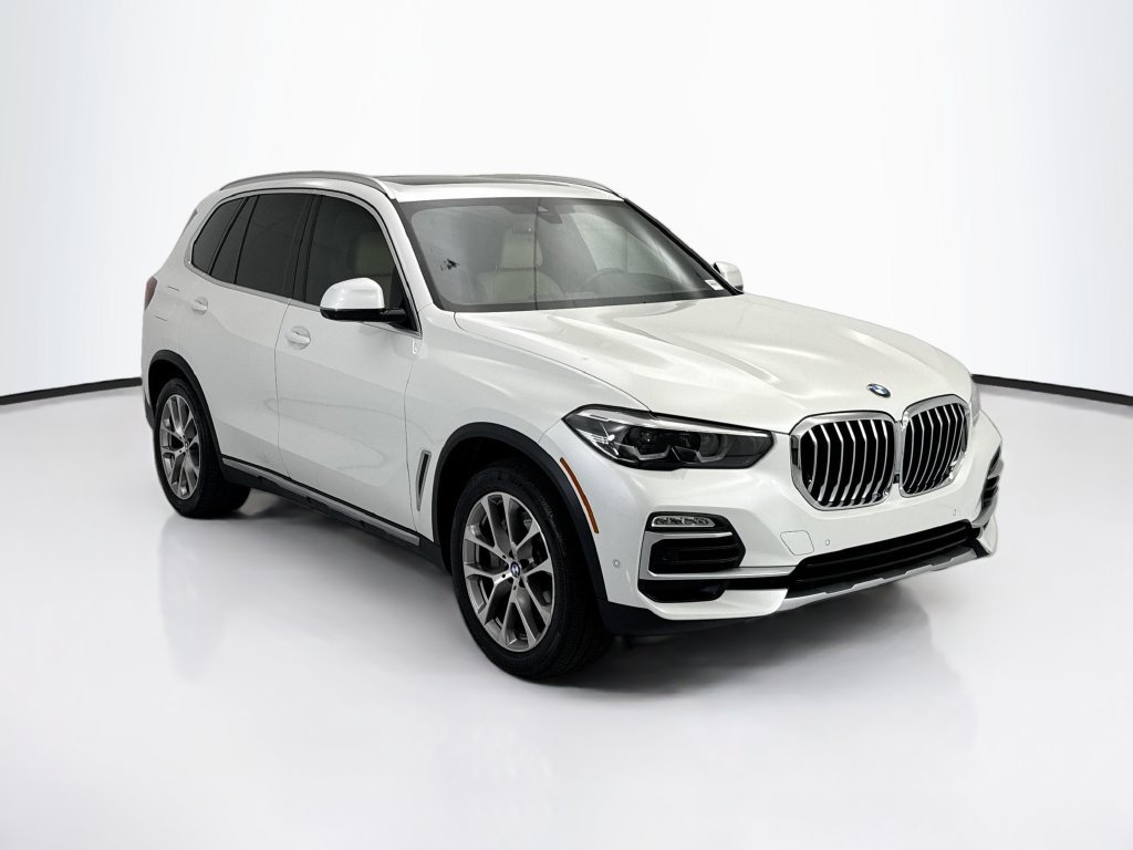 Used 2021 BMW X5 xDrive45e w/ Premium Package AWD/4WD image 3