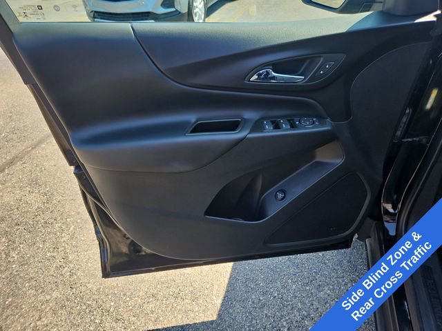 Used 2023 Chevrolet Equinox LT FWD image 11