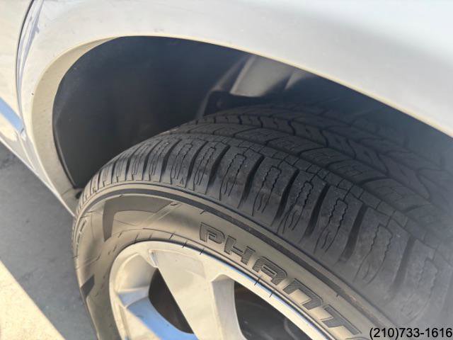 Used 2014 Chevrolet Captiva Sport LTZ image 25