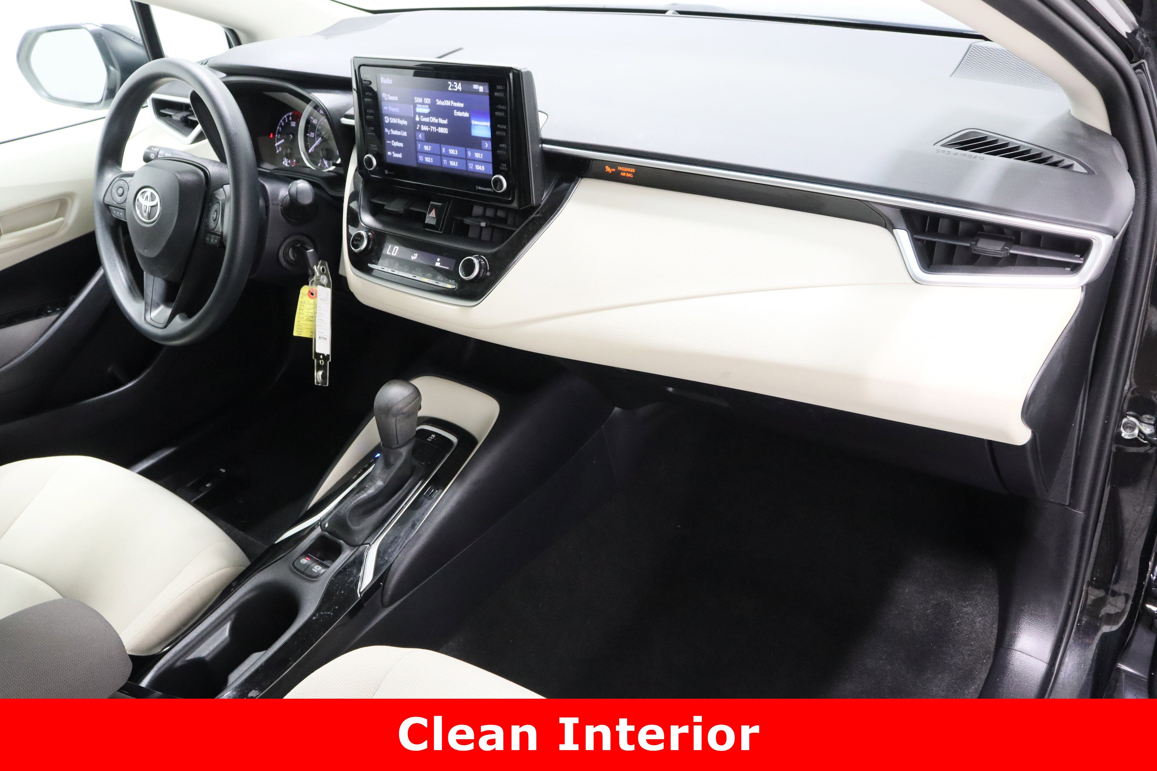 Used 2022 Toyota Corolla LE image 32