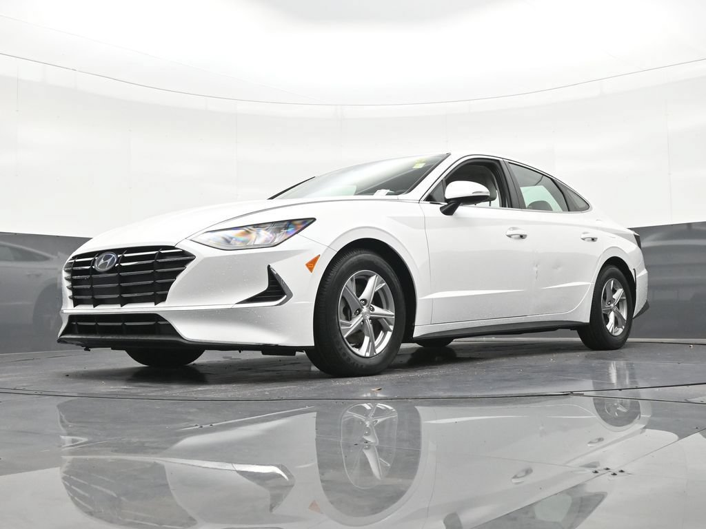 Used 2022 Hyundai Sonata SE w/ Preferred Accessory Package FWD image 24