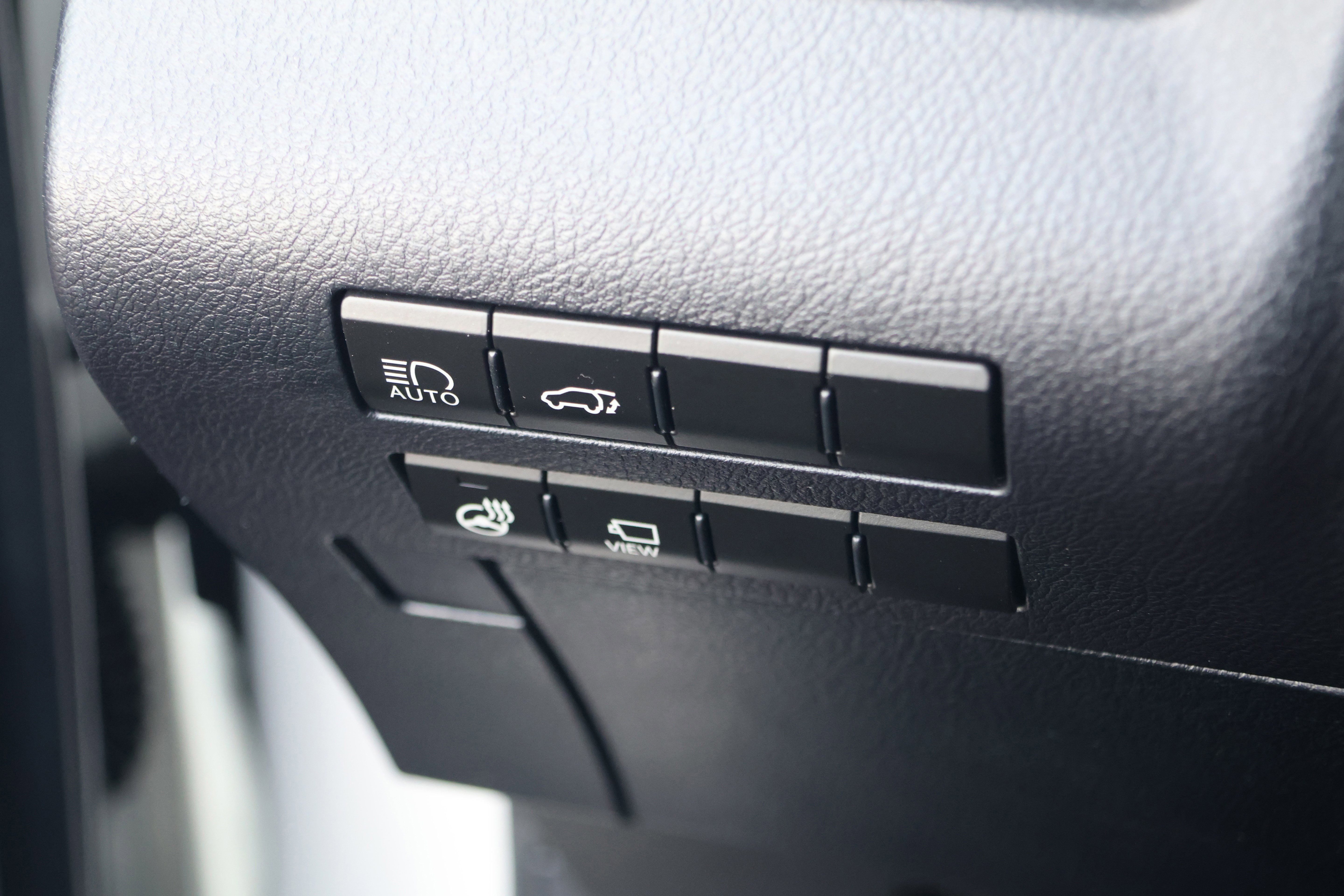 Used 2021 Lexus RX 350L FWD w/ Premium Package image 15