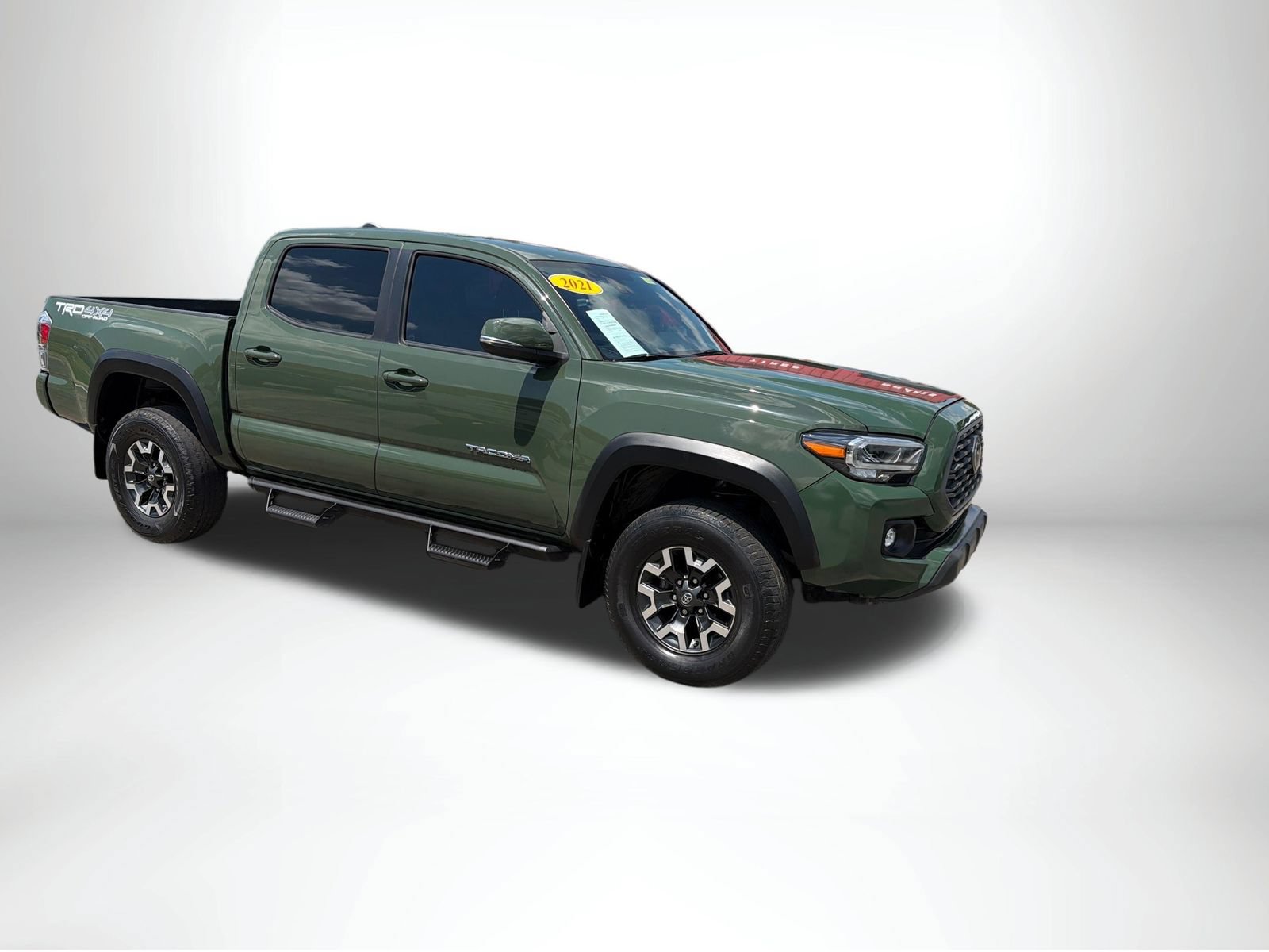 Used 2021 Toyota Tacoma TRD Off-Road w/ Technology Package AWD/4WD image 9